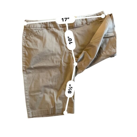 VINTAGE Y2K Covington Women's 14 Khaki Flat Front Chino Walking Shorts stretch - Picture 3 of 6